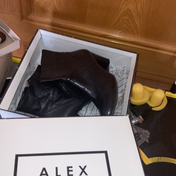 Alex Marie black boots like new - Picture 8 of 12